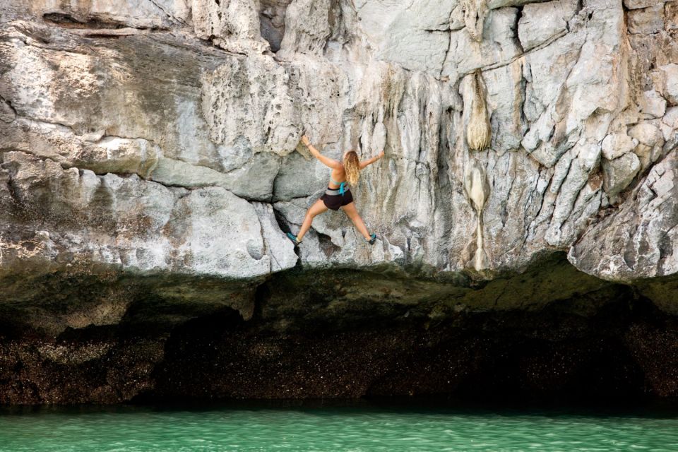 Cat Ba: Advanced Rock Climbing & Cliff Jumping Boat Tour - Itinerary