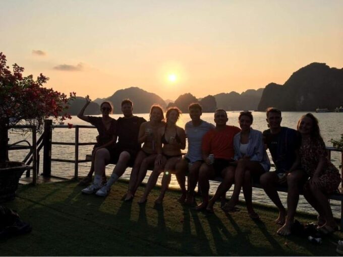 Cat Ba : Boat Trip to Fishing Village, Monkey Island - Exploring the Fishing Village