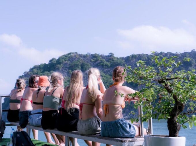 Cat Ba : Boat Trip to Fishing Village, Monkey Island - Discovering Monkey Island