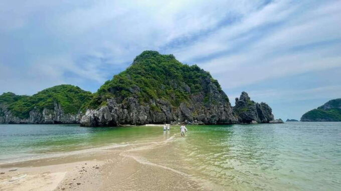 Cat Ba : Full Day Lan Ha Bay Cruise With Swimming ,Kayaking - Customer Reviews and Experiences