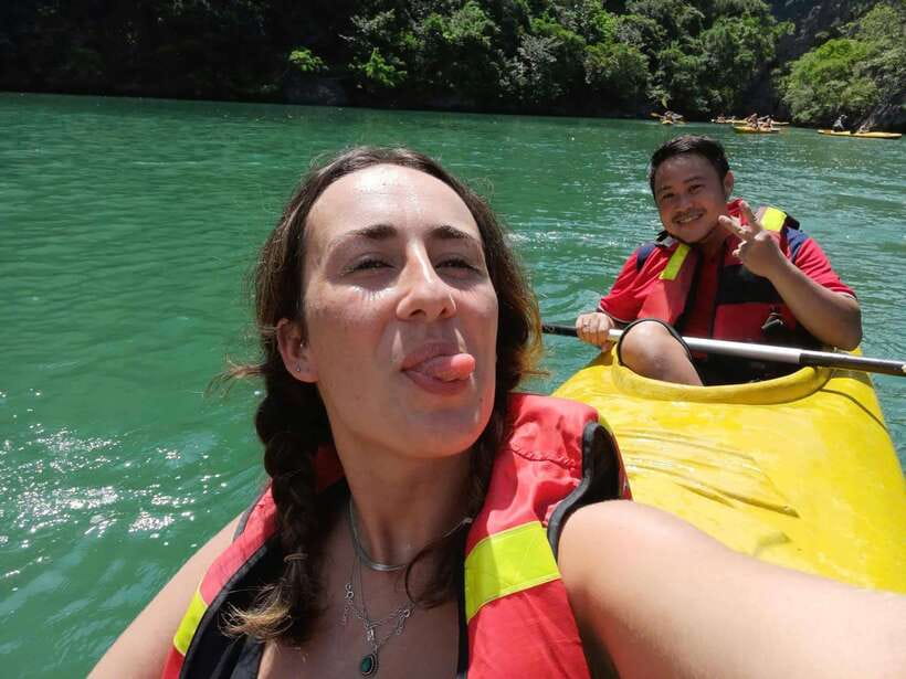CAT BA ISLAND: FULL DAY SMALL GROUP BOAT TOUR LAN HA BAY - Tour Overview