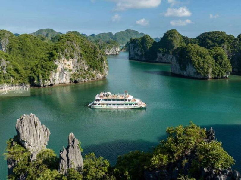 Cat Ba: Lan Ha Bay Premium Cruise W Kayak Full Day - Relaxing at Ba Trai Dao Beach