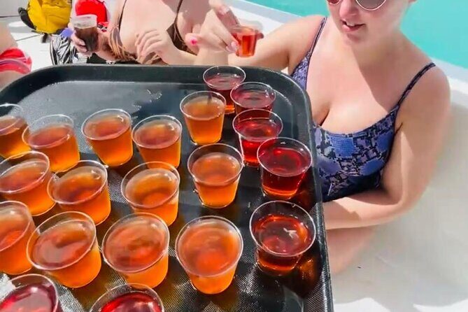 Catalina Island, Aventure of Snorkel, beach & Buffet Lunch - FAQ