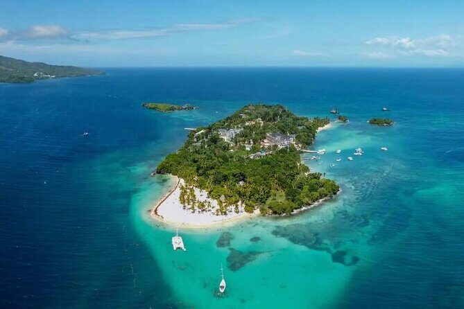 Catalina Island Catamaran Tour from Punta Cana - Key Points