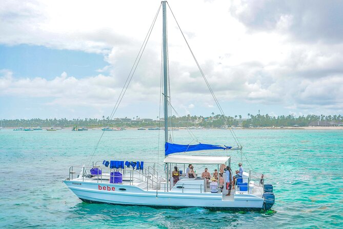 Catamaran Bebe - Health and Accessibility
