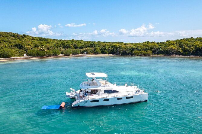 Catamaran Charter Puerto Rico Jenica - Key Points