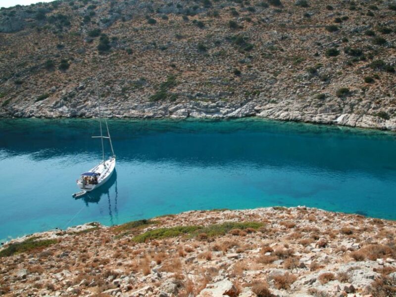 Catamaran Cruise to Dia Island and Transfer Service - Cruise Schedule and Itinerary