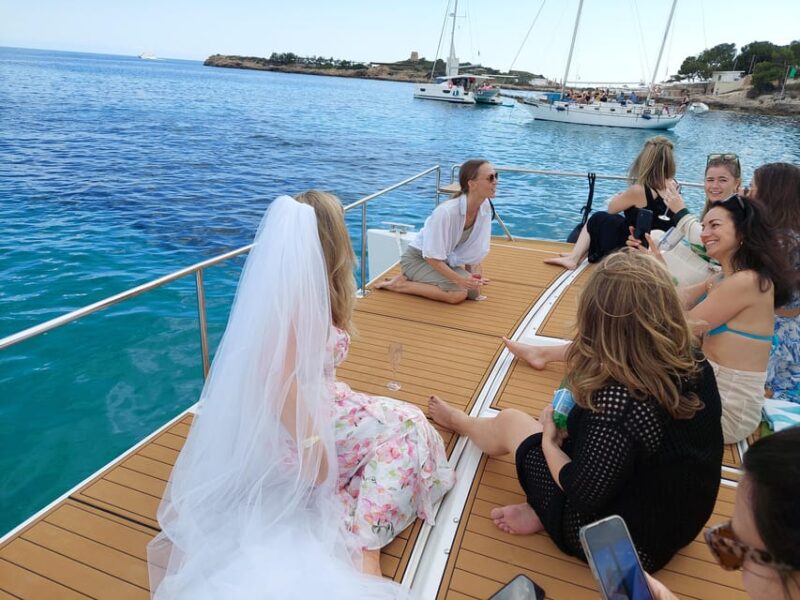 CATAMARAN ECO EXPERIENCE at Palma Bay - What to Expect During the Tour