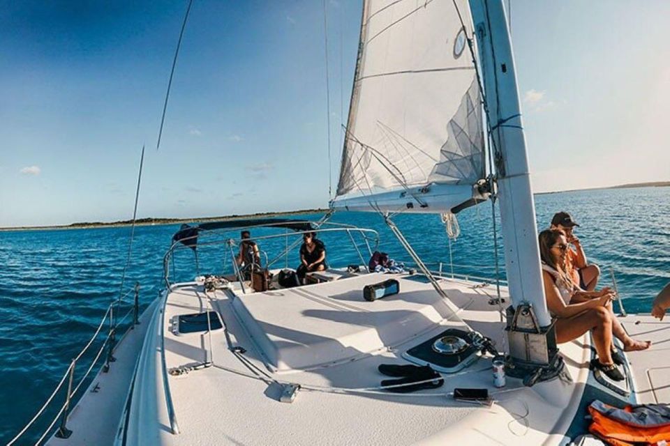 Catamaran Party Isla Mujeres With Drinks & Lunch - Lively Catamaran Party