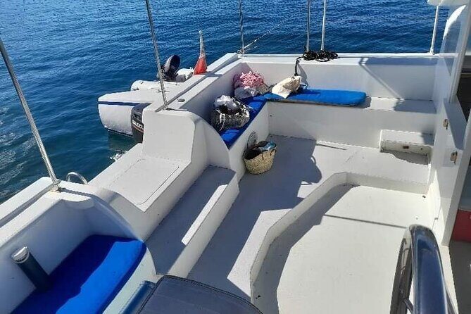 Catamaran private charter - Key Points