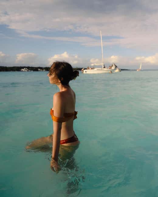 Catamaran Sailing Experience at Bacalar Lagoon. - Key Points