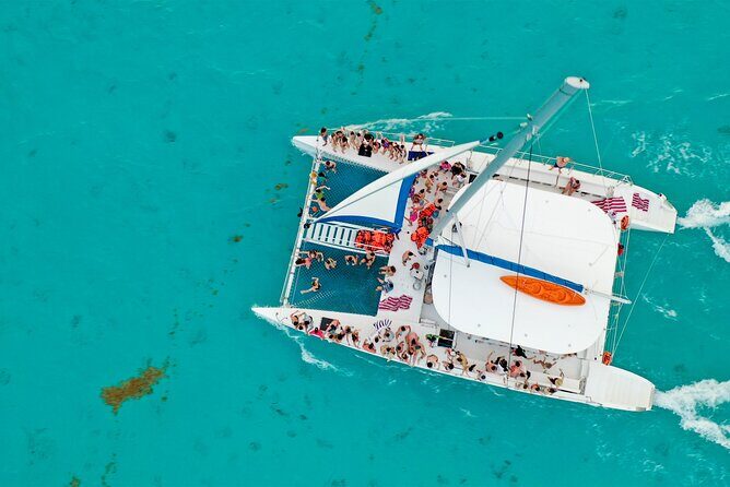 Catamaran Tour to Isla Mujeres Open bar and Lunch - Who Should Consider This Tour?