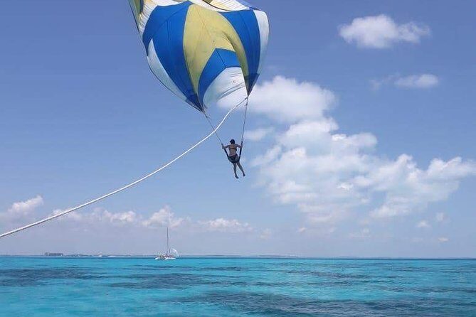 Catamaran tour to Isla Mujeres with snorkeling, open bar - Practical Tips for Booking and Participating