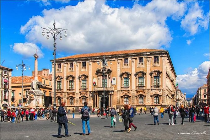 Catania Cathedral, via Etnea & Caltagirone - Inclusions