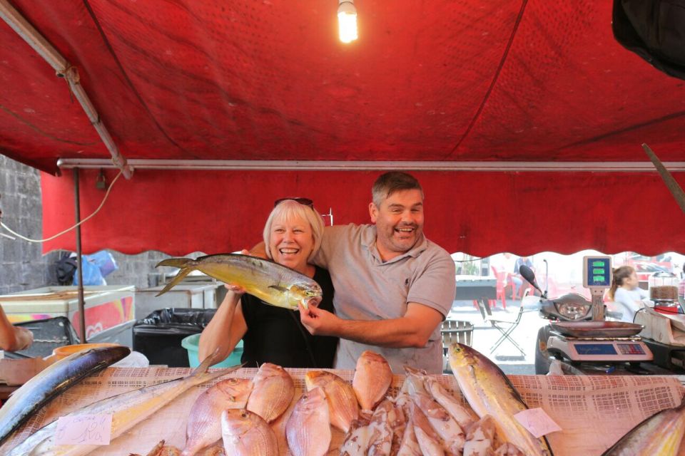 Catania: Guided Street Food Tour With Tastings - Experience Highlights