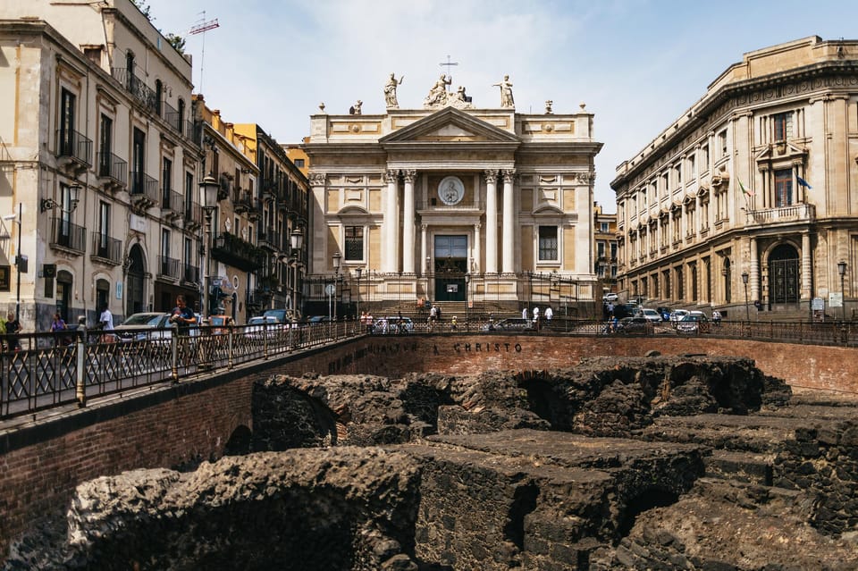 Catania: Guided Street Food Walking Tour - What to Expect