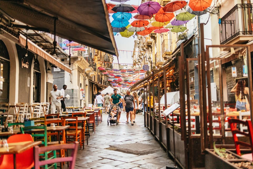 Catania: Guided Street Food Walking Tour - Exploring Historic Squares and Markets