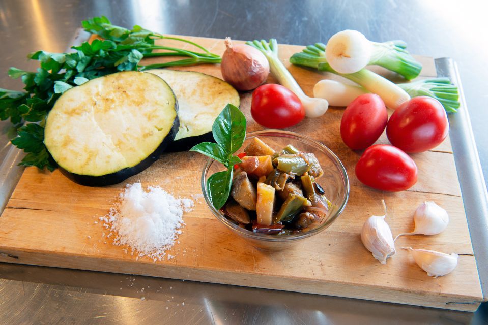 Catania: Market Tour and Cooking Class at a Locals Home - Booking and Cancellation Policy