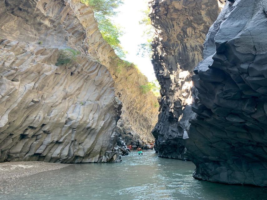 Catania: Mount Etna and Alcantara River Guided Tour - Exploring Etna Park