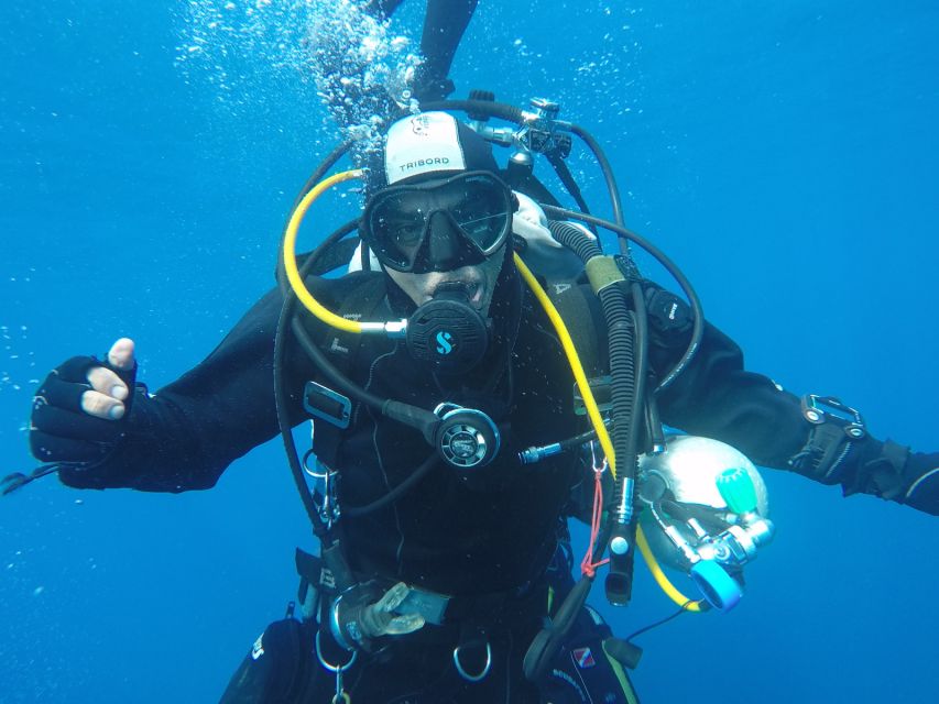 Catania: Mount Etna & Cyclopean Scuba Diving Experience - Diving the Cyclopean Isles