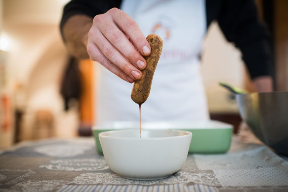 Catania: Pasta & Tiramisu Cooking Class at a Locals Home - Key Points