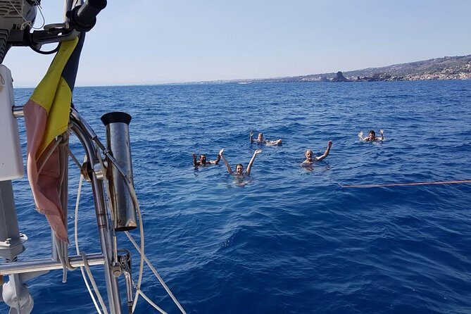 Catania Sail, spritz and fun at sunset - The Itinerary: What You’ll See and Do