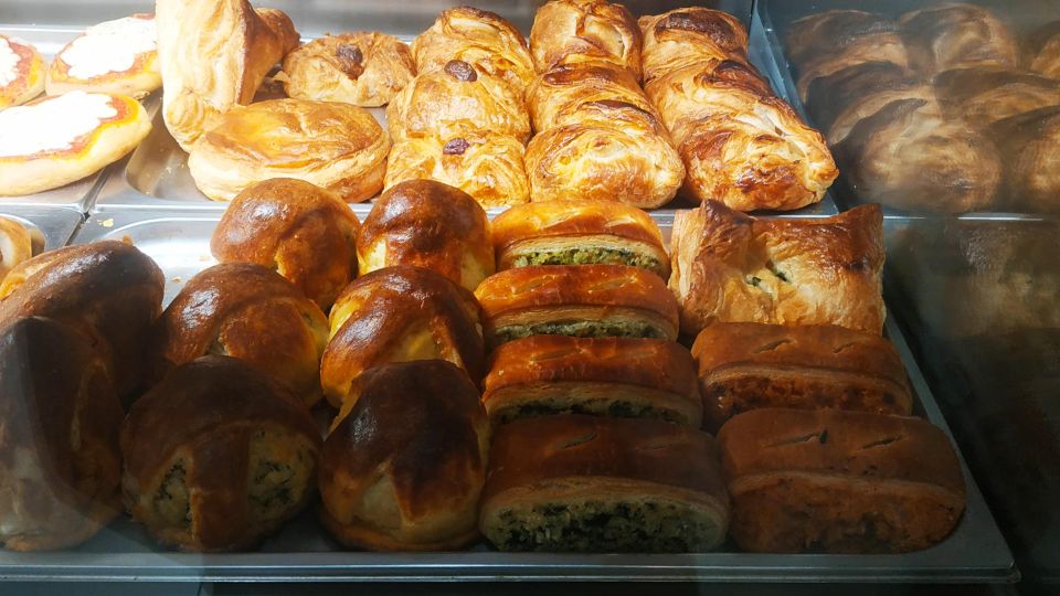 Catania Street Food Tour: Fish Market & City Centre - Tasting Local Specialties