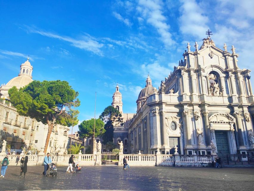 Catania Street Food Tour: Fish Market & City Centre - Dietary Options Available