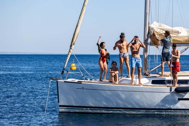 Catania: Sunset Sailing Aperitif - A Scenic Journey from Catania to Aci Trezza