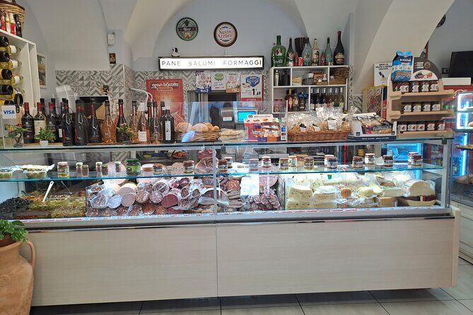 Catania: The Sweet Side of Sicily  A Food Tour by Do Eat Better - Who Should Consider This Tour?