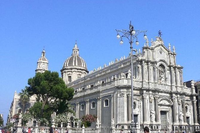 Catania Walking Tour Small Group - Duration and Meeting Point