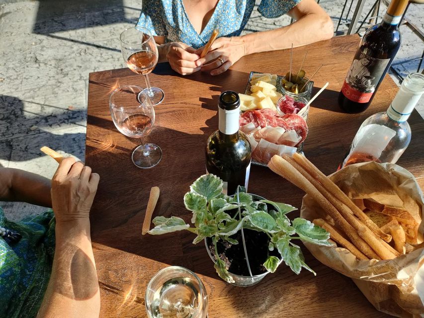 Cavaion: Lake Garda Wine & Food Tasting With Vineyard Tour - Experience Highlights