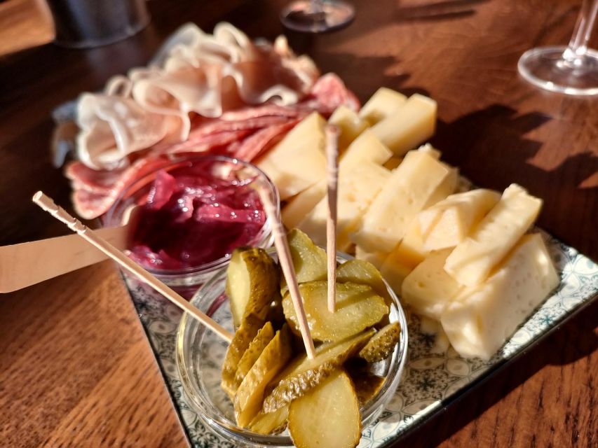 Cavaion: Lake Garda Wine & Food Tasting With Vineyard Tour - Customer Reviews