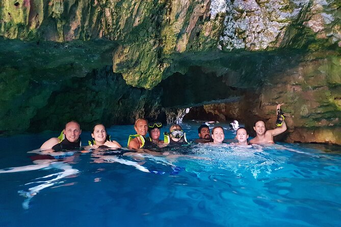 Cave Adventure Near Pula by Kayak - Exploring the Scenic Cliffs