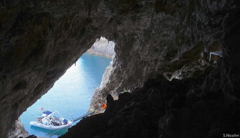 Cave & Coves Argentario Half Day Snorkeling Tour - Who Should Consider This Tour?