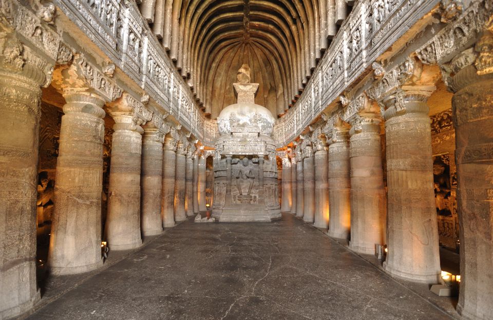Caves in Aurangabad Private Full-day Sightseeing Tour - Ajanta Caves Exploration