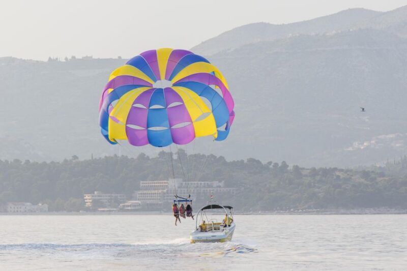 Cavtat: Parasailing - FAQ