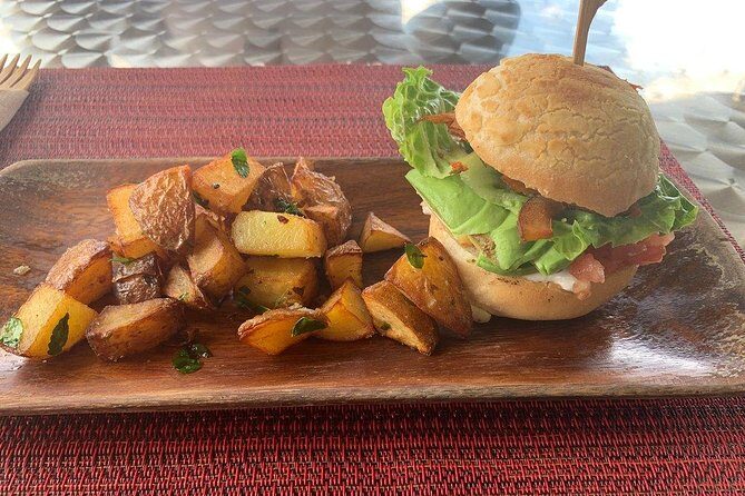 Cayman's Classic Food Tasting & Cultural Experience - Who Should Consider This Tour?