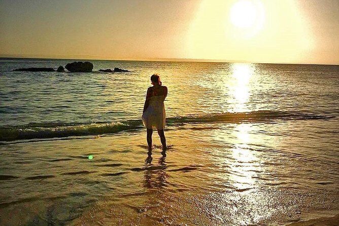 Cayo Levantado at Bacardi Island including Boat transfer, Lunch and Snorkeling - FAQs