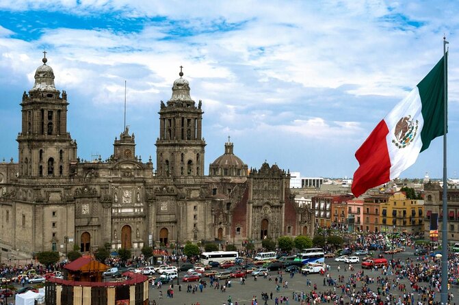 CDMX: 1 Gay Side of History @ Historic Center Plazas & Temples © - Key Points