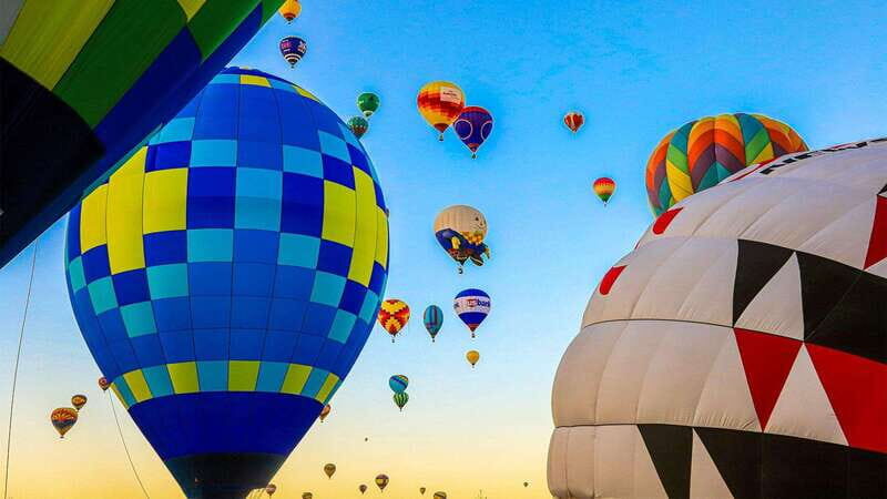 CDMX: Fly over Teotihuacan in a hot air balloon, with transfers and breakfast included. - What’s Not Included