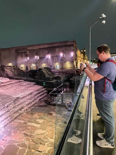 CDMX: Night Walking Tour of the City, with option to visit the Torre Latinoamericana - Practical Tips for Travelers