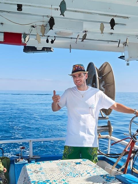 Cefalù: Fishing boat tour with lunch on board, Fishing Excursion - FAQ