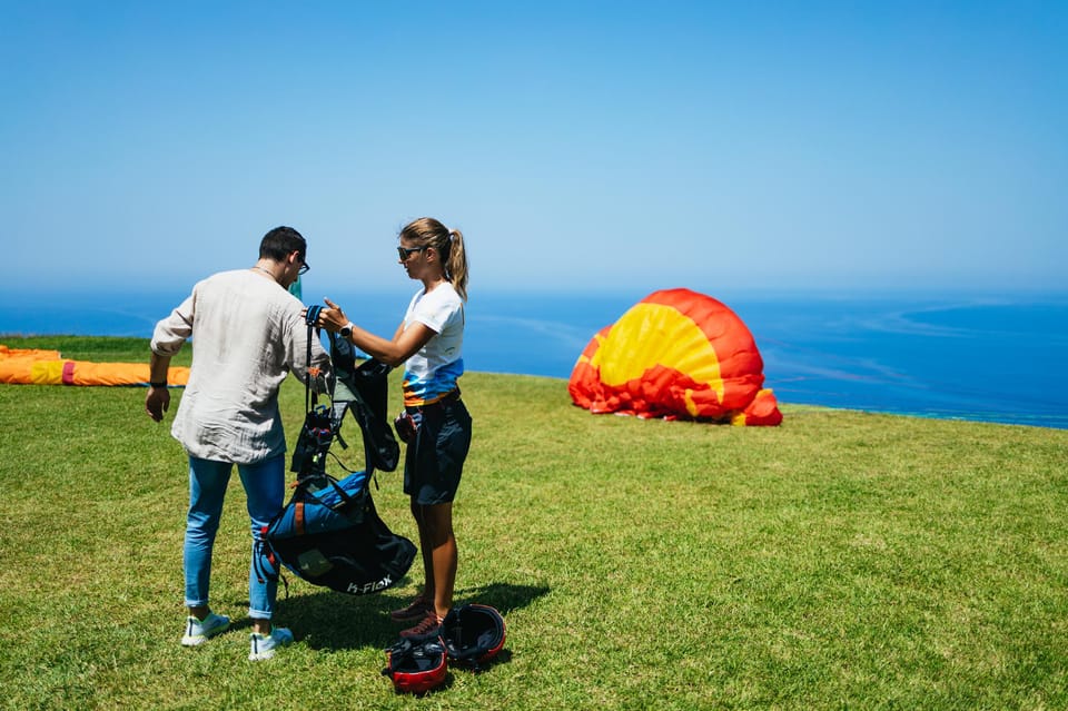 Cefalù: Tandem Paragliding Flight and GoPro13 Video - The Landing and Return