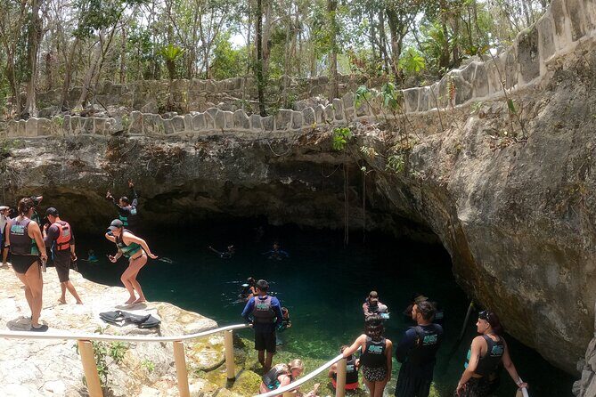 Cenotes Casa Tortuga Guide Tour with Ticket - Who Should Consider This Tour?