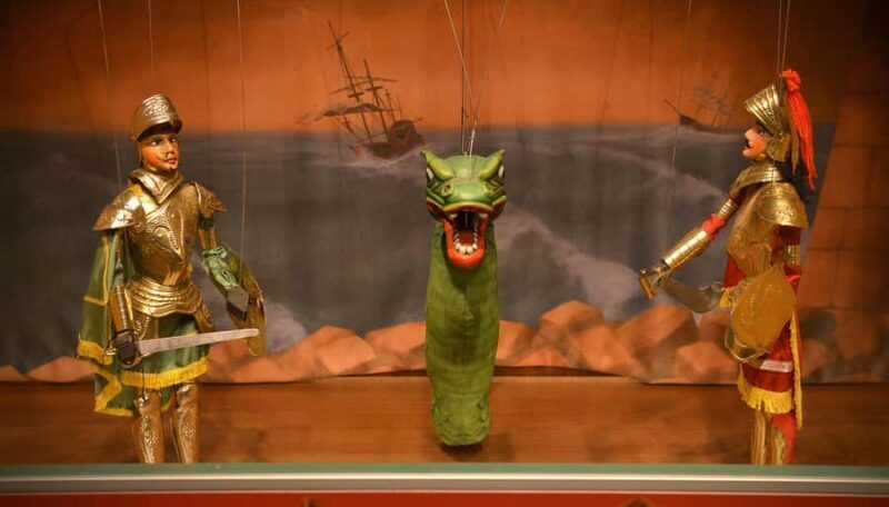 Center for Puppetry Arts:: Worlds of Puppetry Museum - Frequently Asked Questions