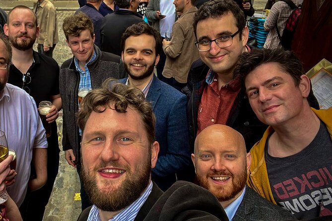 Central London City Exploration Game With Secret Squares - Exploring Piccadilly Circus