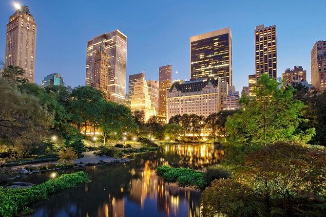 Central Park Moonlight Tour with Photo (45 min) ~ Skip the line - Who Will Love This Experience?