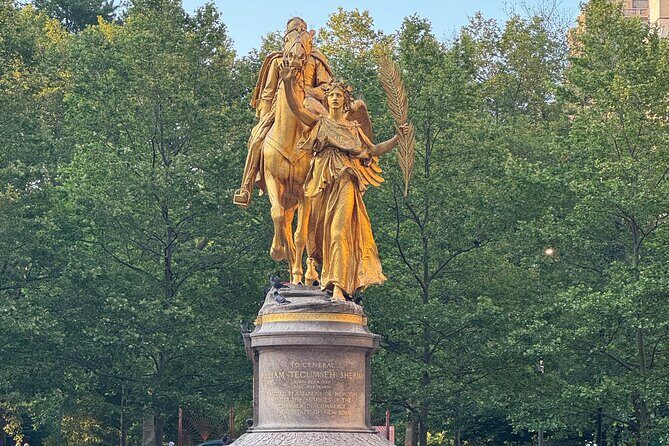 Central Park Pedicab Tour Guided Ride with Stops - Key Points
