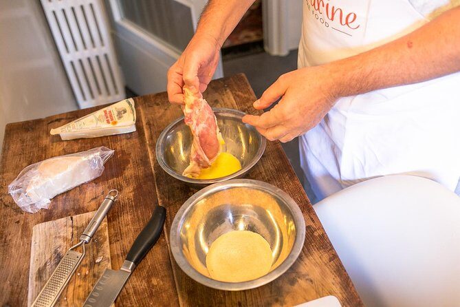 Cesarine: Cooking Class with tasting at Local's Home in Milan - What to Expect from the Class